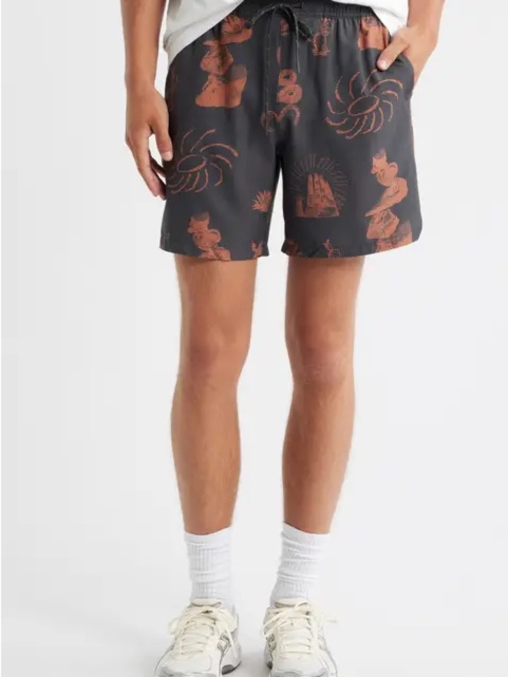 Roark Serrano 7 drawstring short